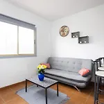 Eden Atogo Cozy דירה *